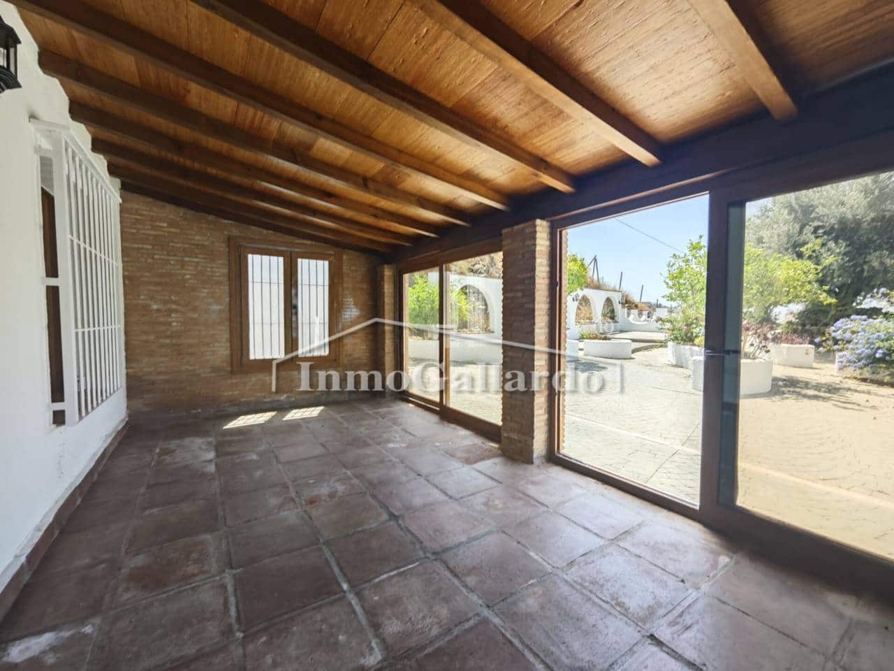 Chalet de 3 habitaciones en Los Romanes en venta con piscina garaje - 475.000 € (Ref: 10054592)