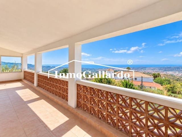4 makuuhuone Omakotitalo myytävänä paikassa Vélez-Málaga mukana 
autotalli - 423 000 € (Ref: 10080250)