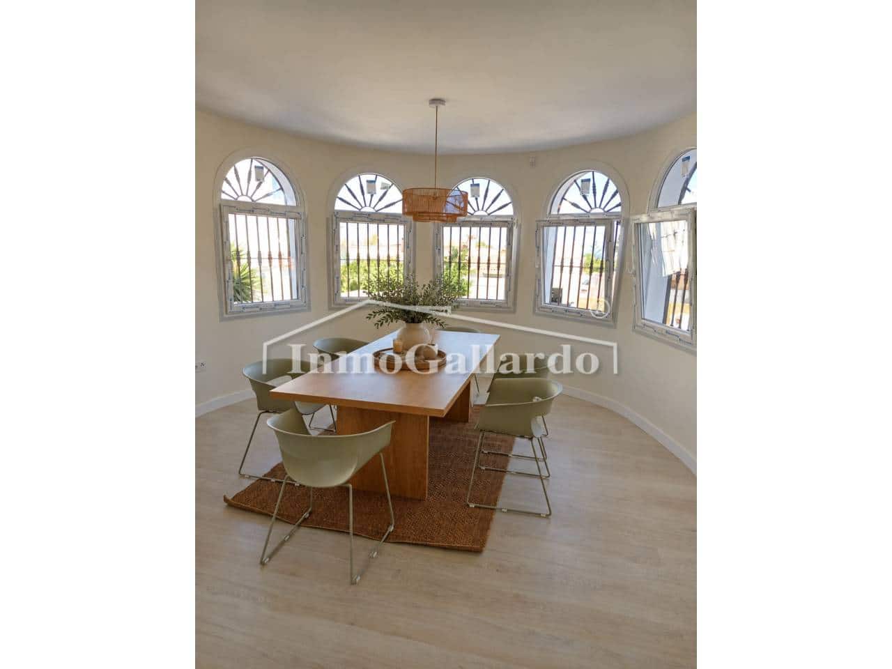 5 soveværelse Villa til salg i Benalmadena med swimmingpool garage - € 950.000 (Ref: 10088536)