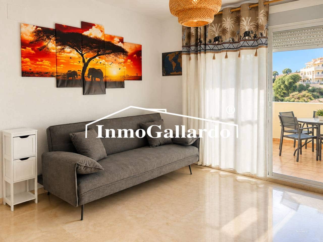 1 sypialnia Penthouse do wynajęcia w Rincon de la Victoria z basenem garażem - 950 € (Ref: 10099545)