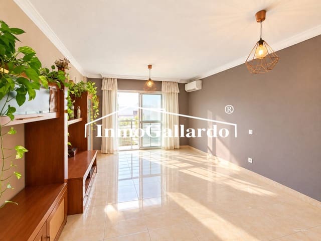 Piso de 3 habitaciones en Rincón de la Victoria en venta con garaje - 379.900 € (Ref: 10154497)