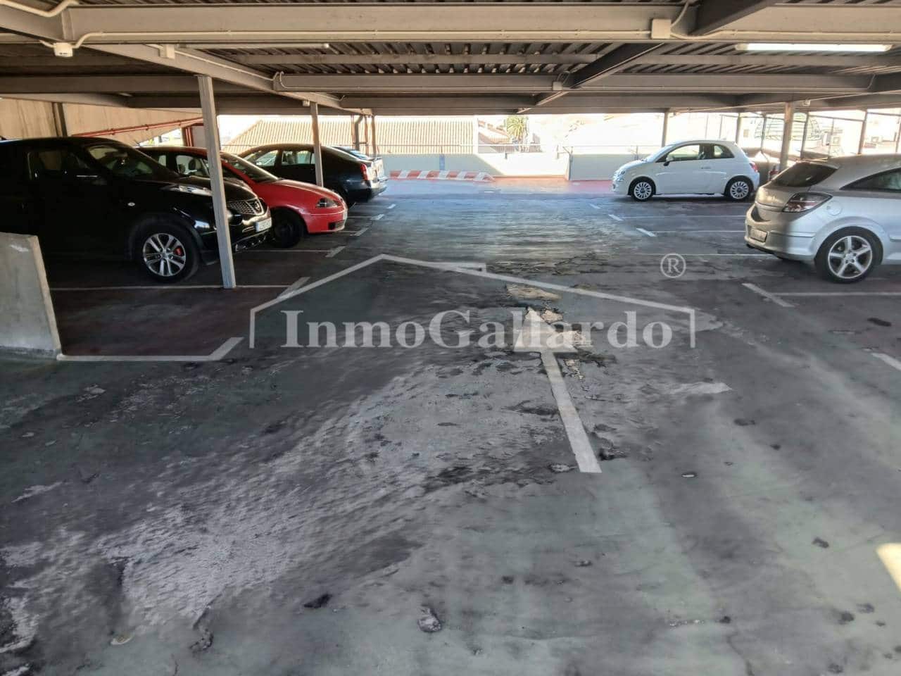 Garage til salg i Malaga by - € 49.900 (Ref: 10162075)