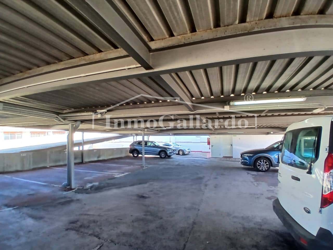 Garage til salg i Malaga by - € 49.900 (Ref: 10162075)