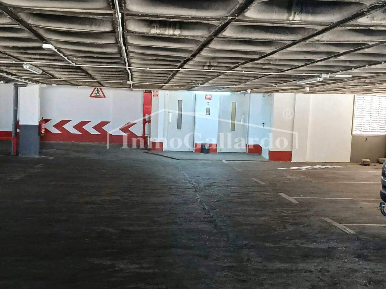 Garage til salg i Malaga by - € 49.900 (Ref: 10162075)
