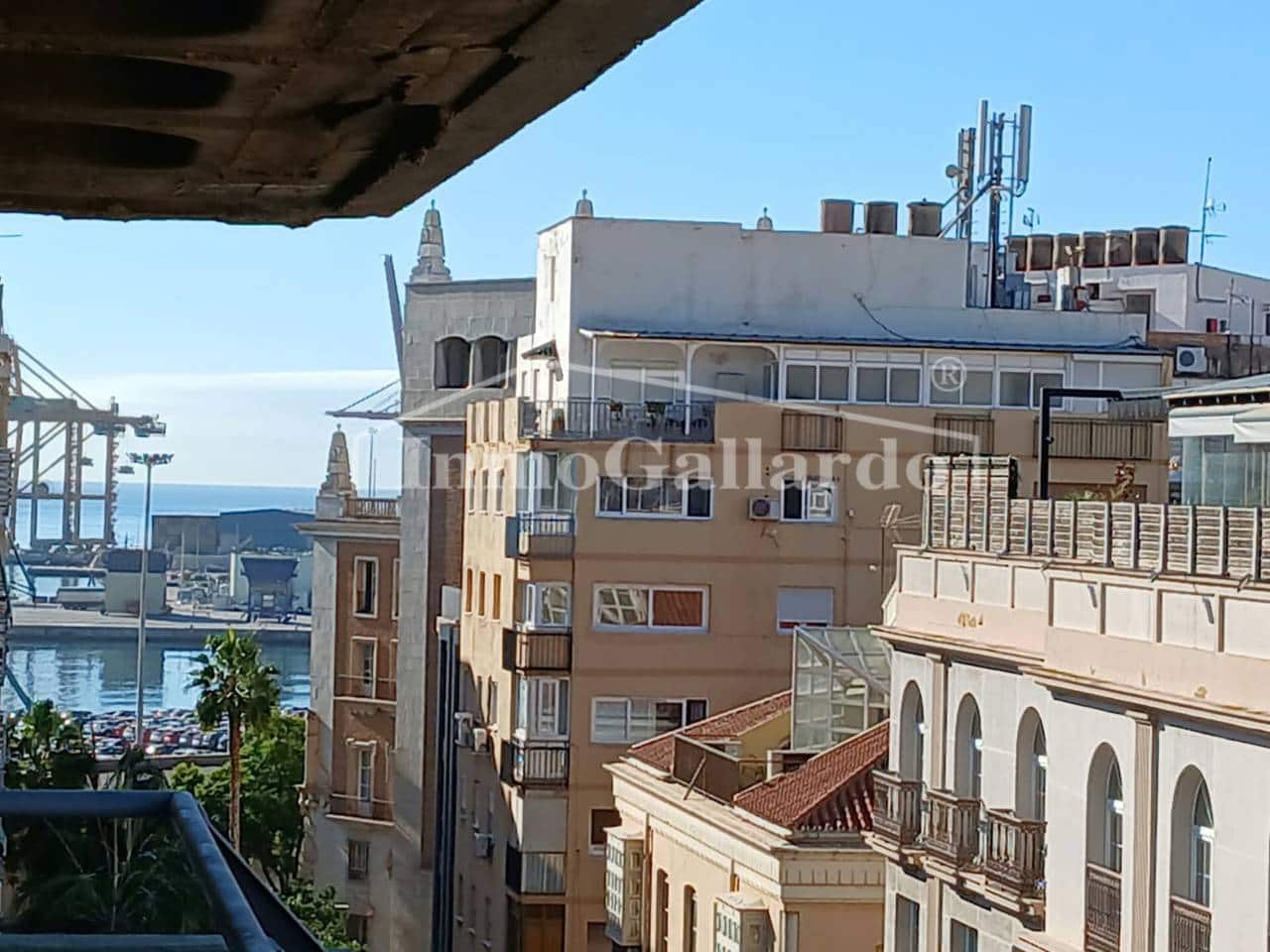 Garage til salg i Malaga by - € 49.900 (Ref: 10162075)
