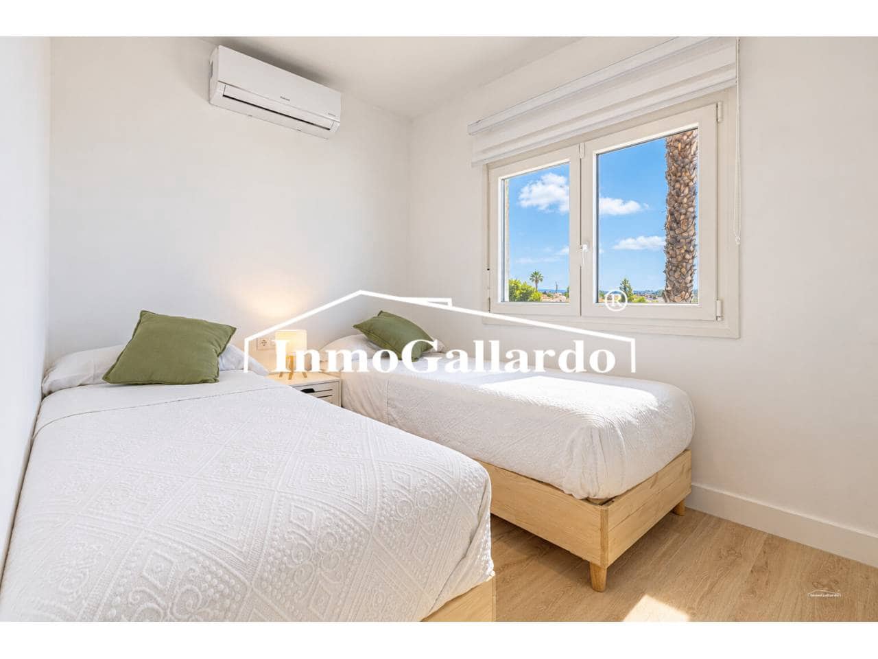 2 soveværelse Byhus til salg i Rincon de la Victoria - € 750.000 (Ref: 10165943)