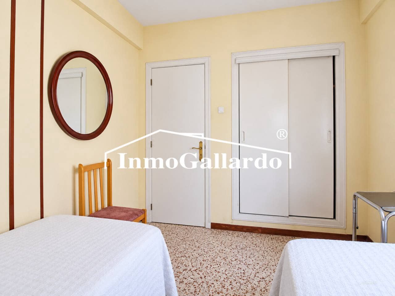 4 slaapkamer Flat te koop in Malaga stad - € 430.000 (Ref: 10176177)