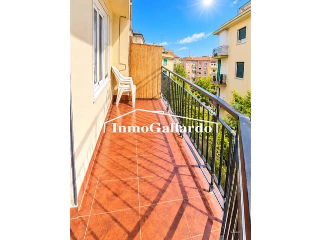 4 slaapkamer Flat te koop in El Palo, Málaga stad - € 430.000 (Ref: 10176177)