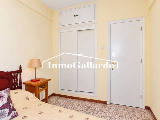 4 slaapkamer Flat te koop in El Palo, Málaga stad - € 430.000 (Ref: 10176177)