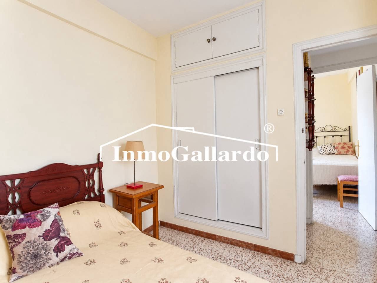 4 slaapkamer Flat te koop in Malaga stad - € 430.000 (Ref: 10176177)
