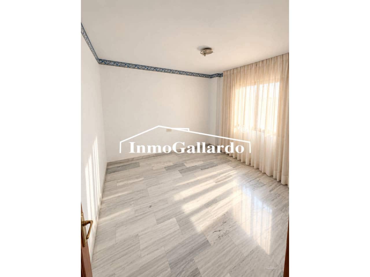 3 sypialnia Mieszkanie na sprzedaż w Miasto Malaga z garażem - 313 000 € (Ref: 10179721)