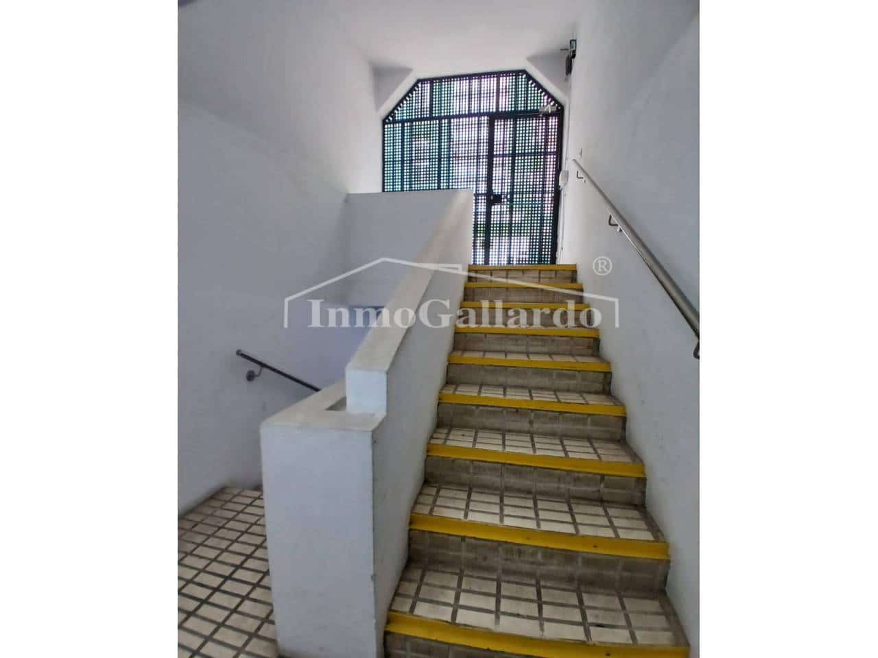 Garage for rent in Malaga city - € 110 (Ref: 10179722)