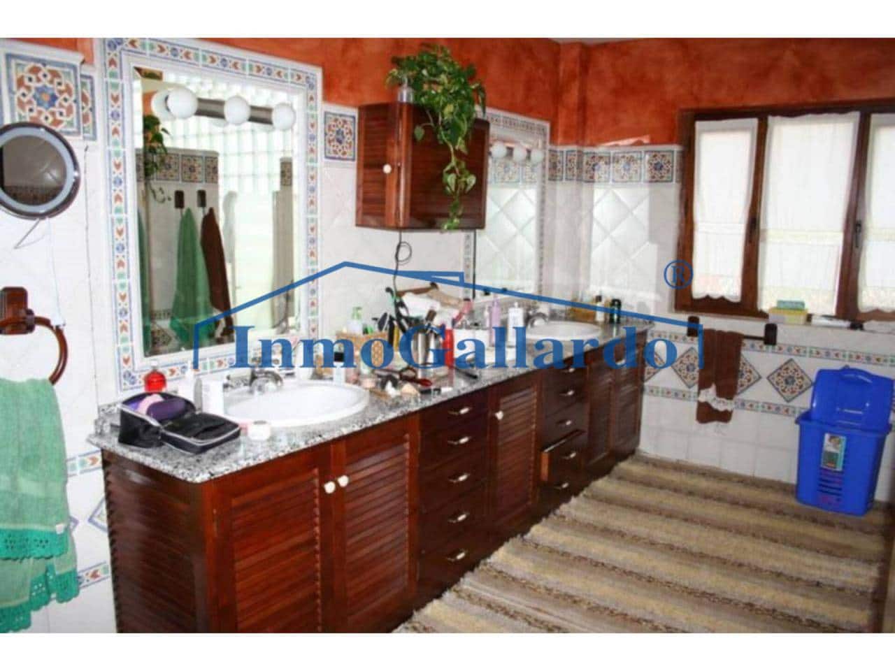 7 soveværelse Villa til salg i Rincon de la Victoria med swimmingpool garage - € 929.000 (Ref: 3247831)