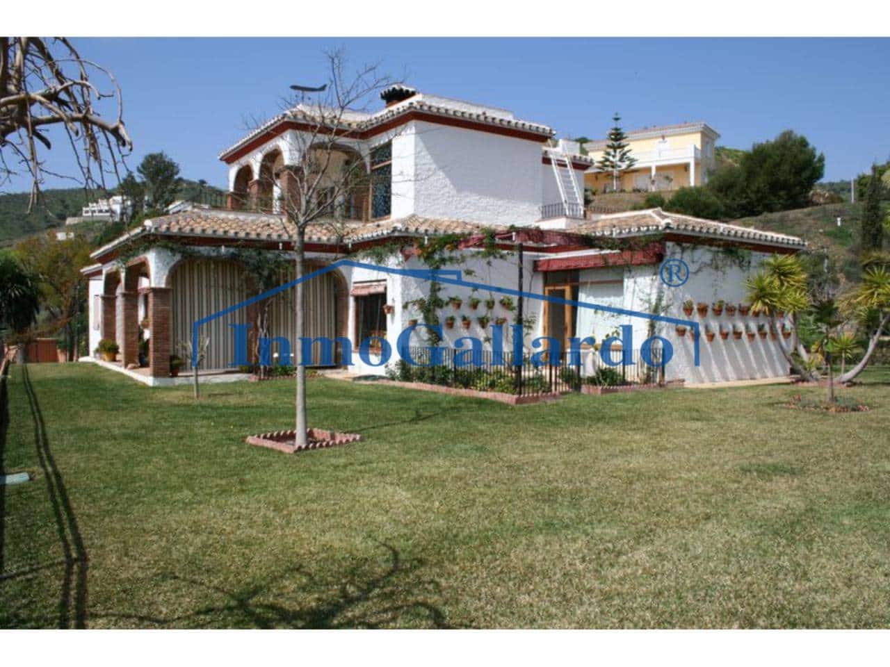 7 soveværelse Villa til salg i Rincon de la Victoria med swimmingpool garage - € 929.000 (Ref: 3247831)