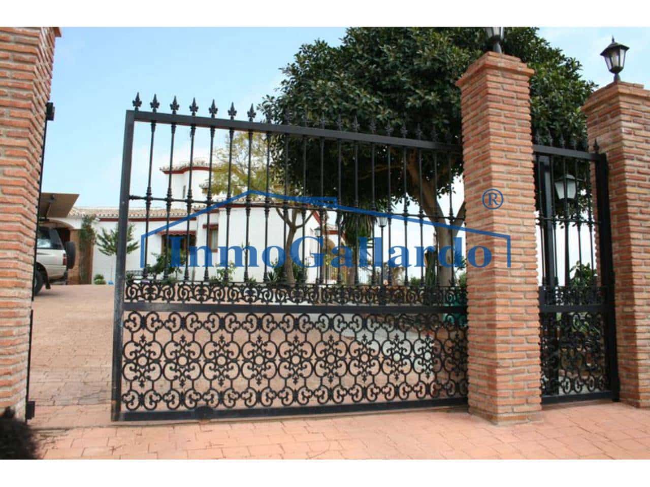 7 soveværelse Villa til salg i Rincon de la Victoria med swimmingpool garage - € 929.000 (Ref: 3247831)