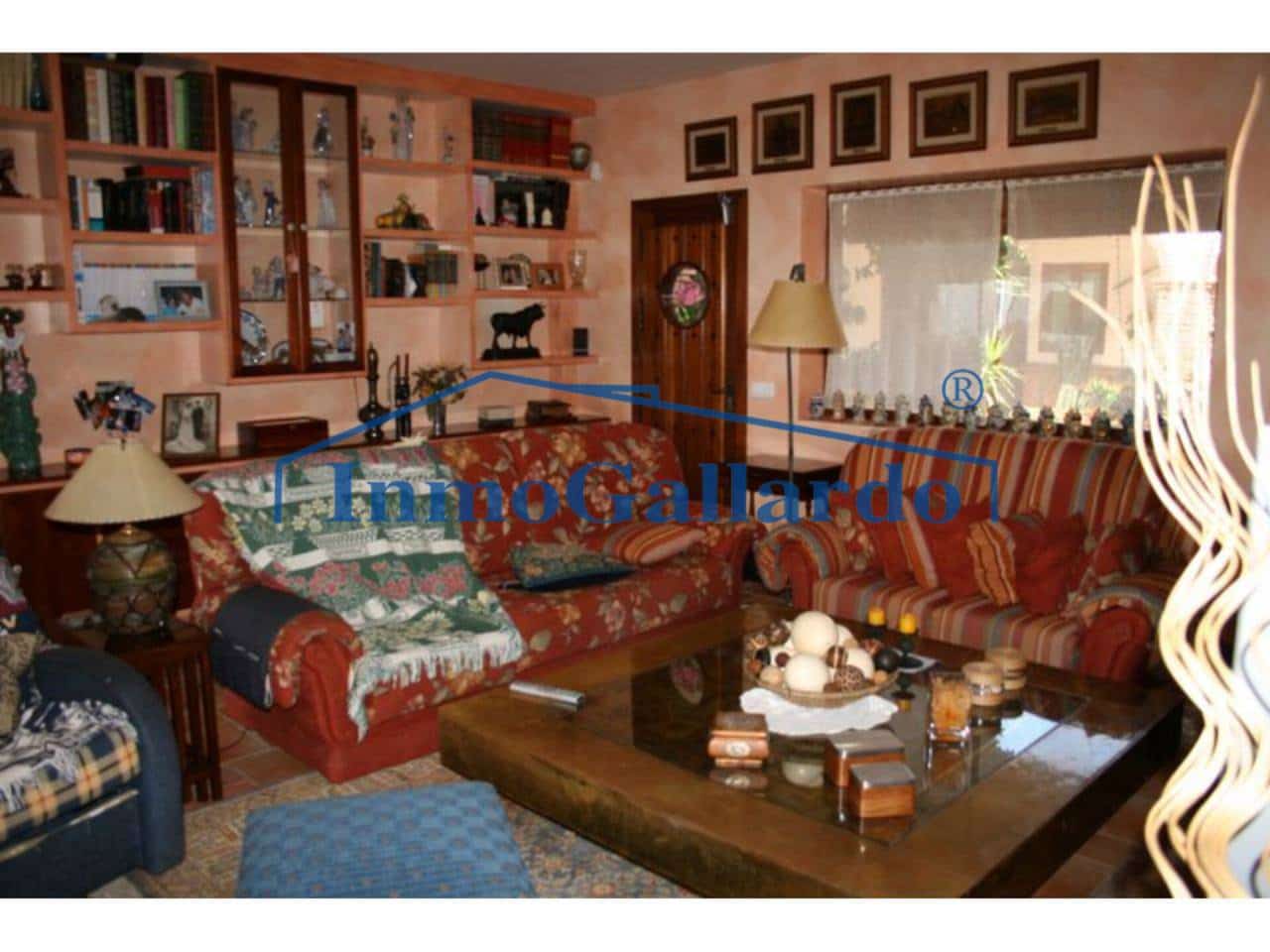 7 soveværelse Villa til salg i Rincon de la Victoria med swimmingpool garage - € 929.000 (Ref: 3247831)