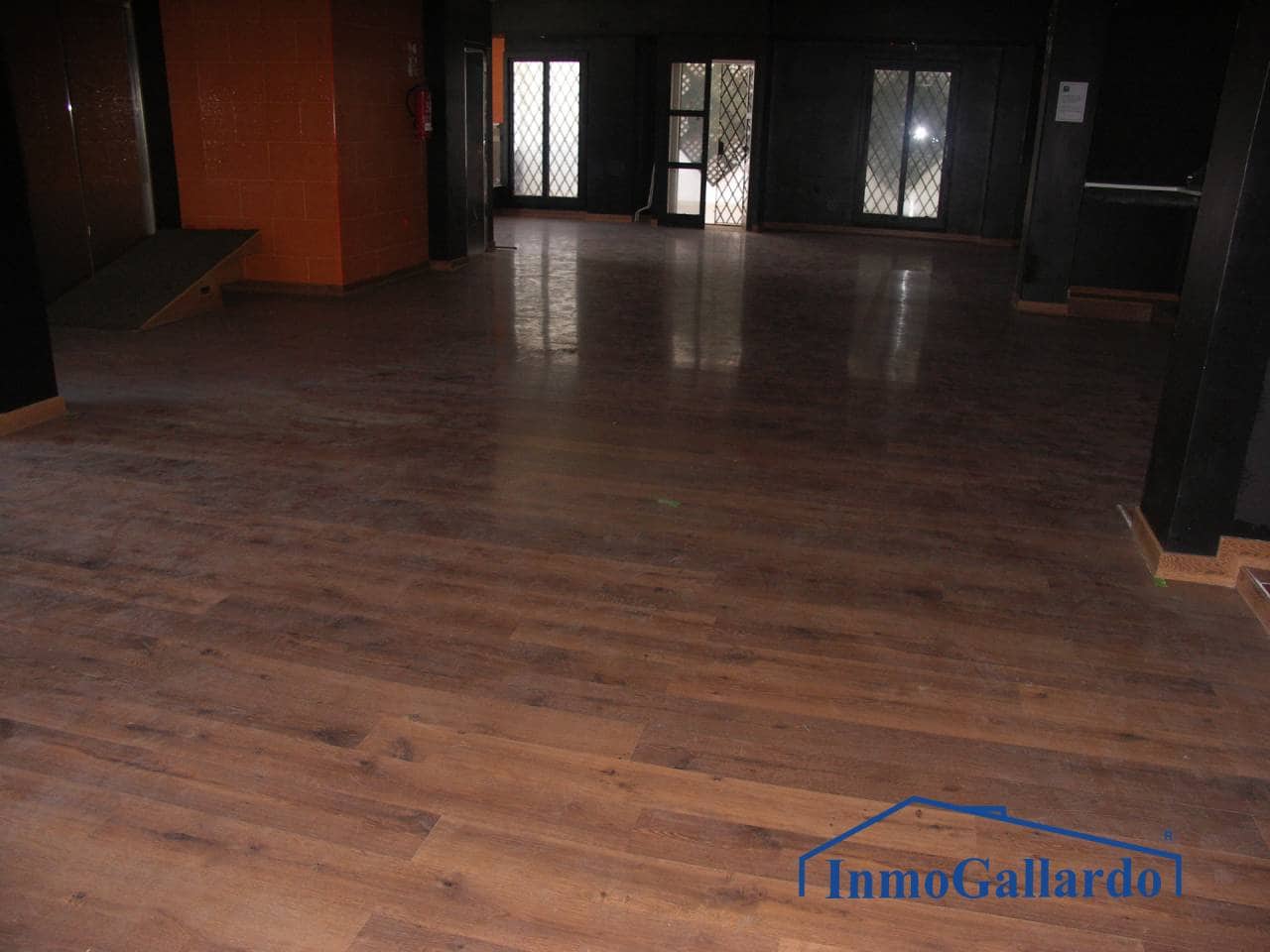 Erhverv til salg i Torre del Mar - € 1.500.000 (Ref: 4054110)