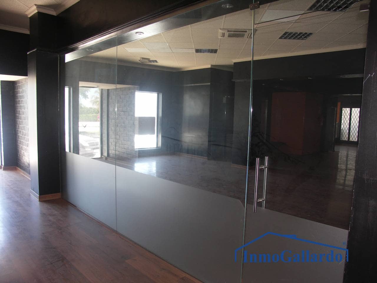 Erhverv til salg i Torre del Mar - € 1.500.000 (Ref: 4054110)