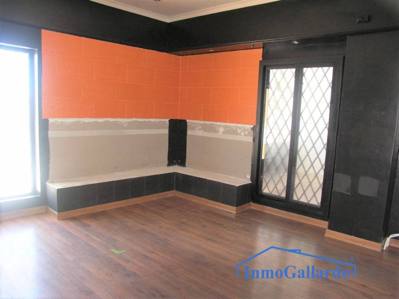 Erhverv til salg i Torre del Mar - € 1.500.000 (Ref: 4054110)