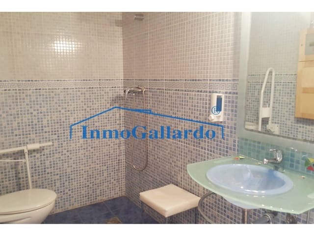 Erhverv til salg i Torre del Mar, Vélez-Málaga - € 152.000 (Ref: 4614012)