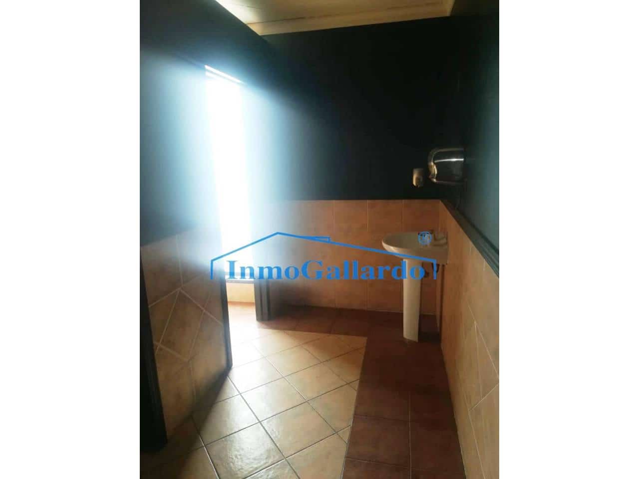 Erhverv til leje i Torre del Mar - € 3.200 (Ref: 4641531)