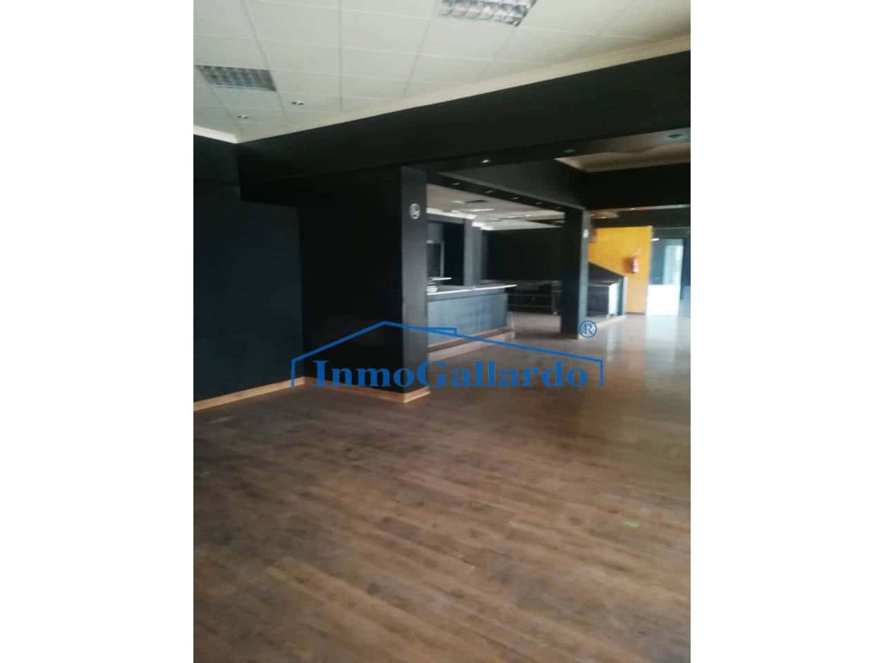 Erhverv til leje i Torre del Mar - € 3.200 (Ref: 4641531)