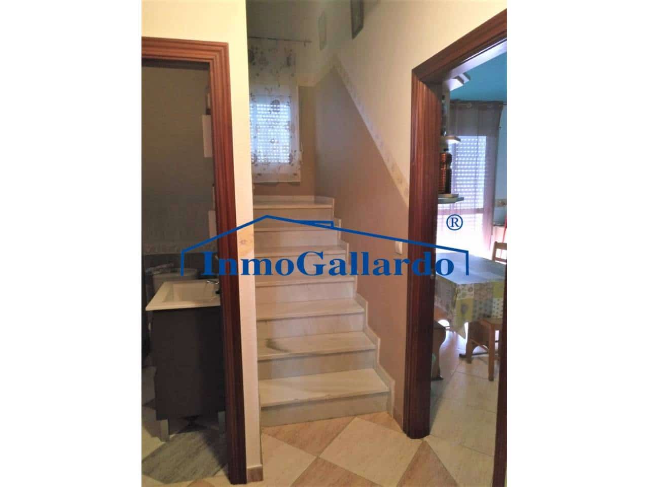 Apartamento de 4 habitaciones en Canillas de Aceituno en venta con garaje - 190.900 € (Ref: 4696164)