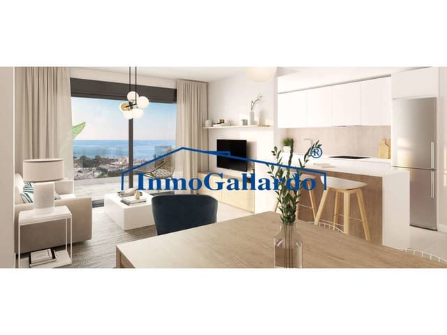 Piso de 2 habitaciones en Rincón de la Victoria en venta con piscina garaje - 426.000 € (Ref: 5824352)