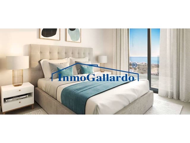 Piso de 2 habitaciones en Rincón de la Victoria en venta con piscina garaje - 426.000 € (Ref: 5824352)