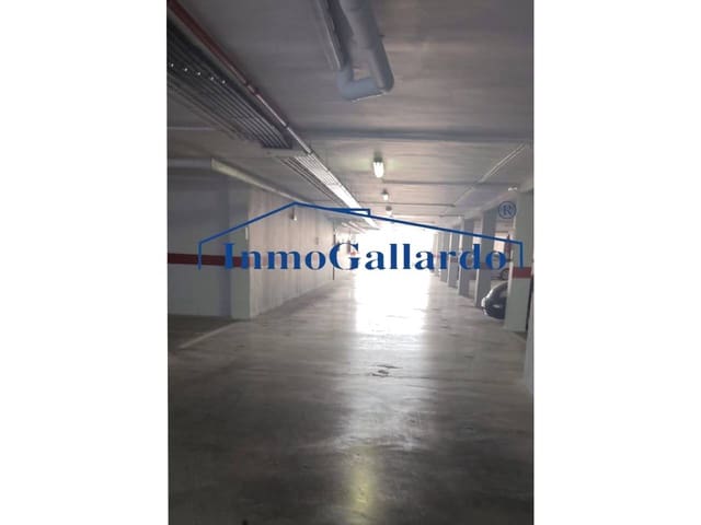 Garage til salg i Rincón de la Victoria - € 25.500 (Ref: 5827132)