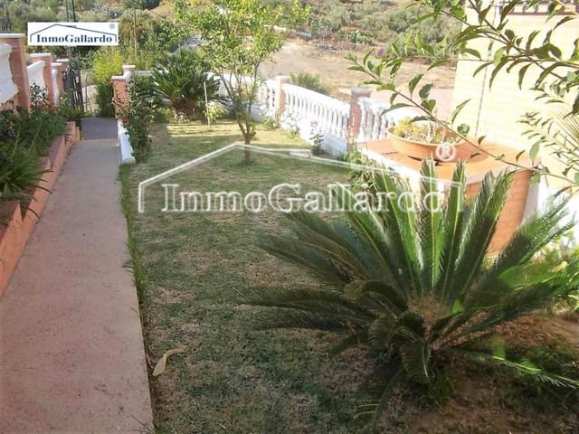 10 soveværelse Villa til salg i Rincón de la Victoria med swimmingpool garage - € 736.700 (Ref: 5840399)