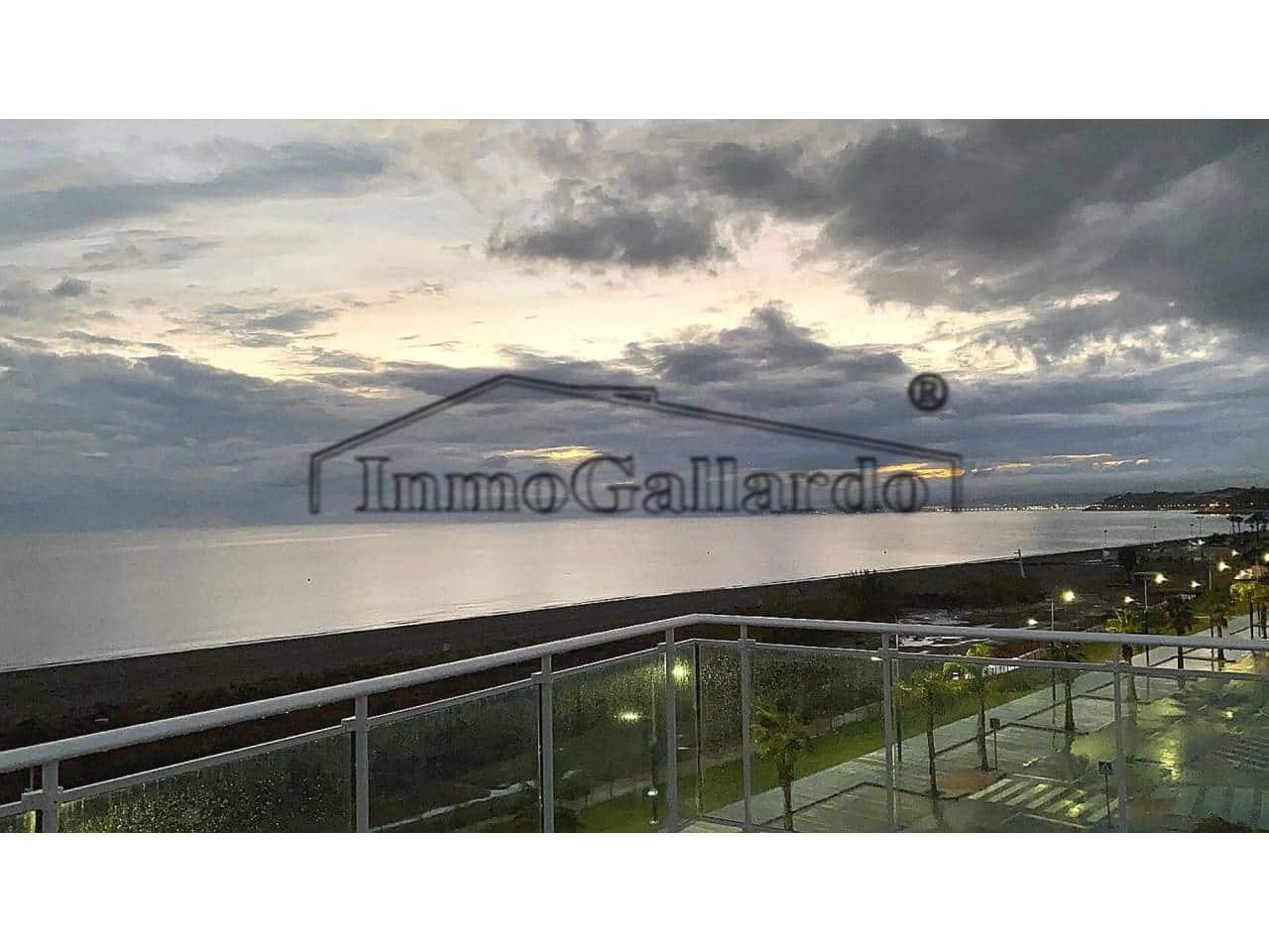 2 soverom Penthouse til salgs i Torrox-Costa med svømmebasseng garasje - € 549 900 (Ref: 5859201)