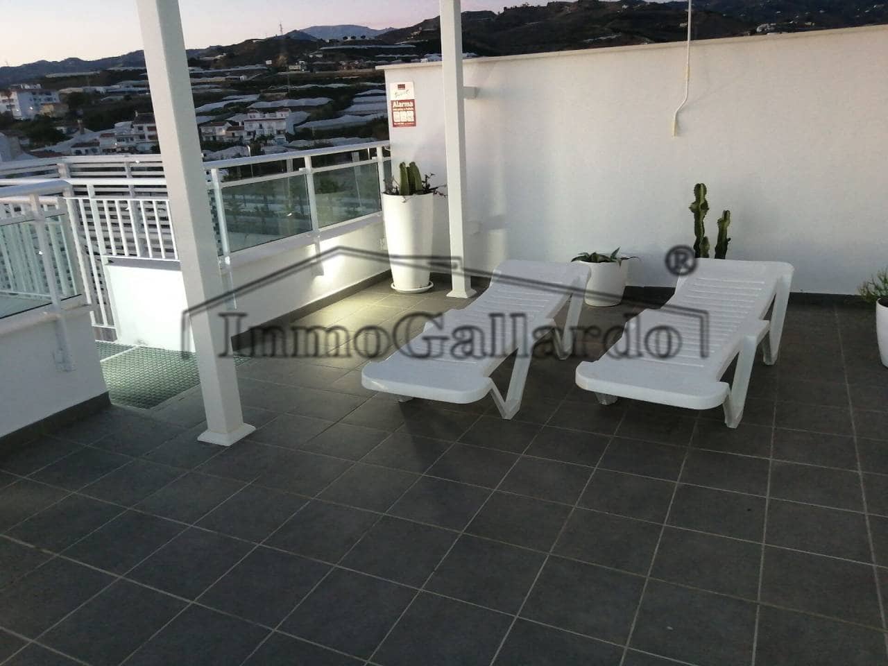2 soverom Penthouse til salgs i Torrox-Costa med svømmebasseng garasje - € 549 900 (Ref: 5859201)
