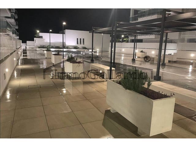 2 soverom Penthouse til salgs i Torrox med svømmebasseng garasje - € 549 900 (Ref: 5859201)