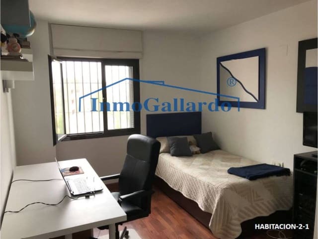 4 soveværelse Byhus til salg i Rincón de la Victoria med garage - € 647.000 (Ref: 6025445)