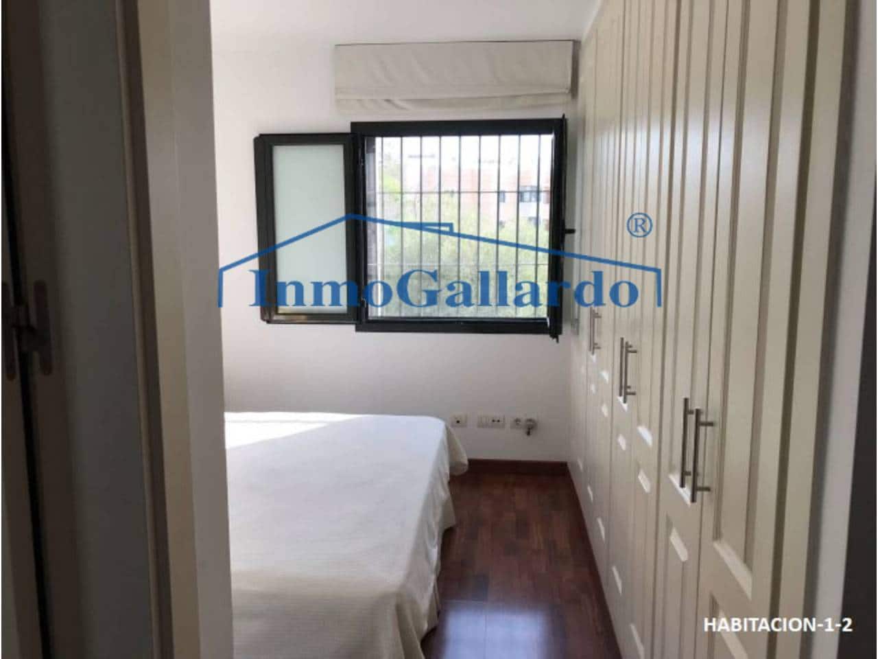 4 soveværelse Byhus til salg i Torre de Benagalbon med garage - € 647.000 (Ref: 6025445)