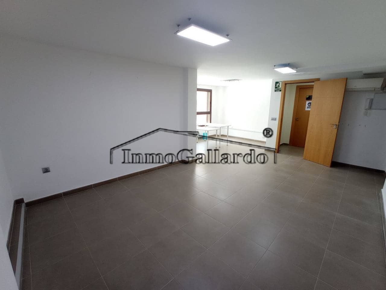 Commercieel te huur in Rincon de la Victoria - € 550 (Ref: 6036886)