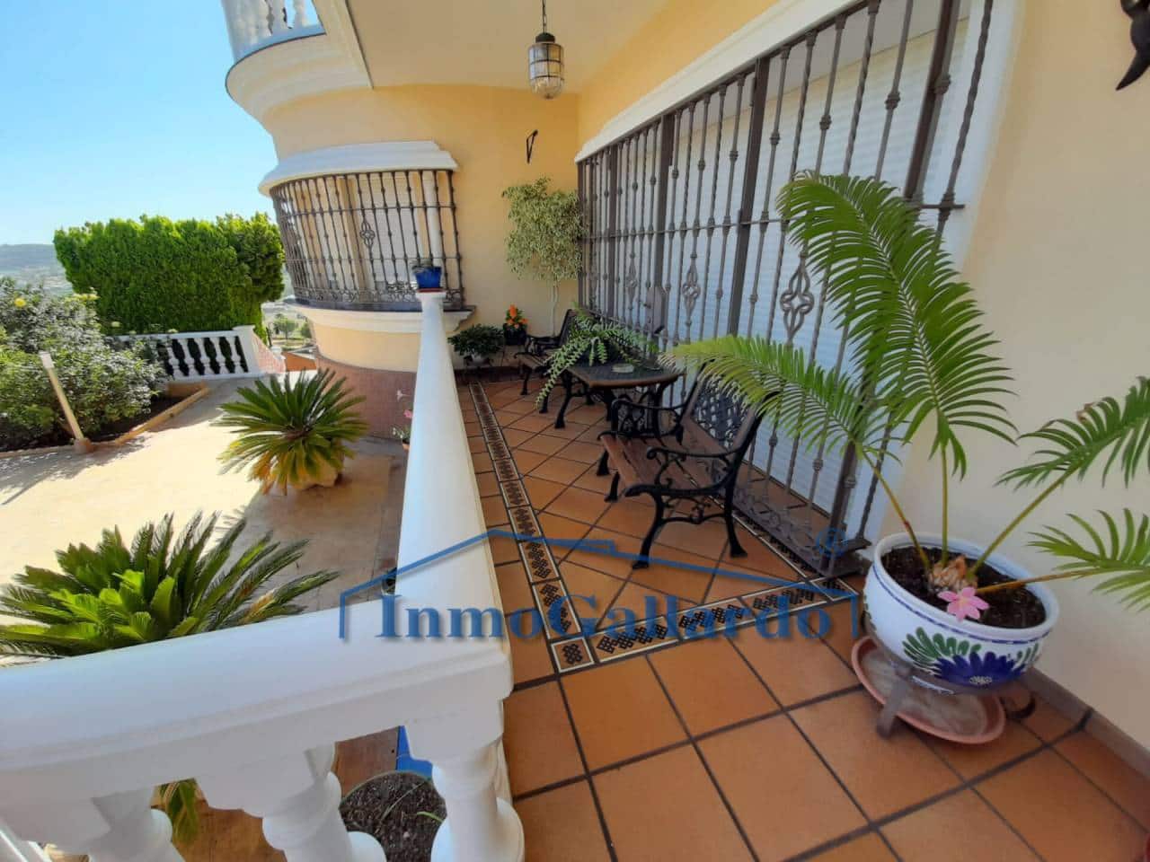 9 soveværelse Villa til salg i Torre del Mar med swimmingpool garage - € 1.540.000 (Ref: 6214968)