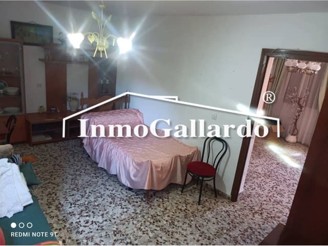 4 makuuhuone Omakotitalo myytävänä paikassa Benamargosa - 315 000 € (Ref: 6327379)