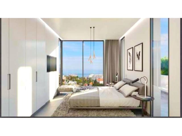 4 chambre Maison de Ville à vendre à Fuengirola avec piscine garage - 1 595 000 € (Ref: 6892807)