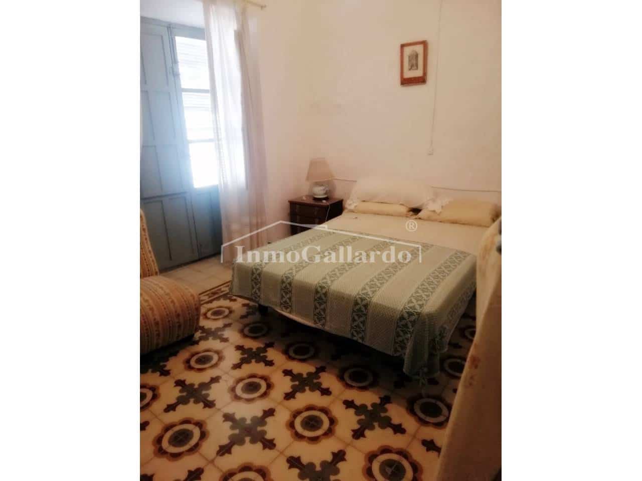 6 soveværelse Byhus til salg i Archidona - € 109.000 (Ref: 7209709)