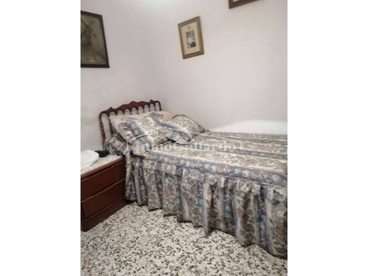 6 soveværelse Byhus til salg i Archidona - € 109.000 (Ref: 7209709)