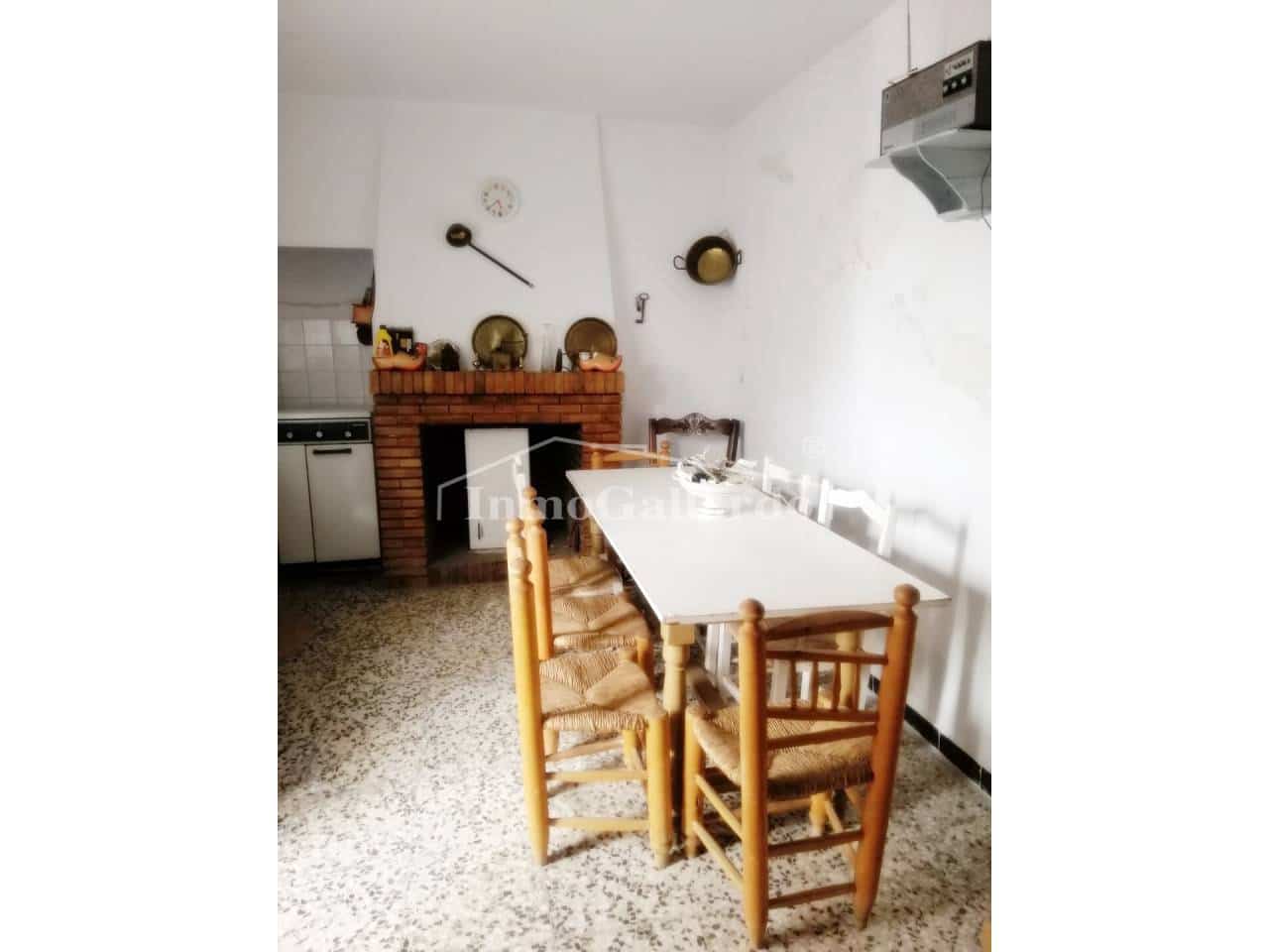 6 soveværelse Byhus til salg i Archidona - € 109.000 (Ref: 7209709)