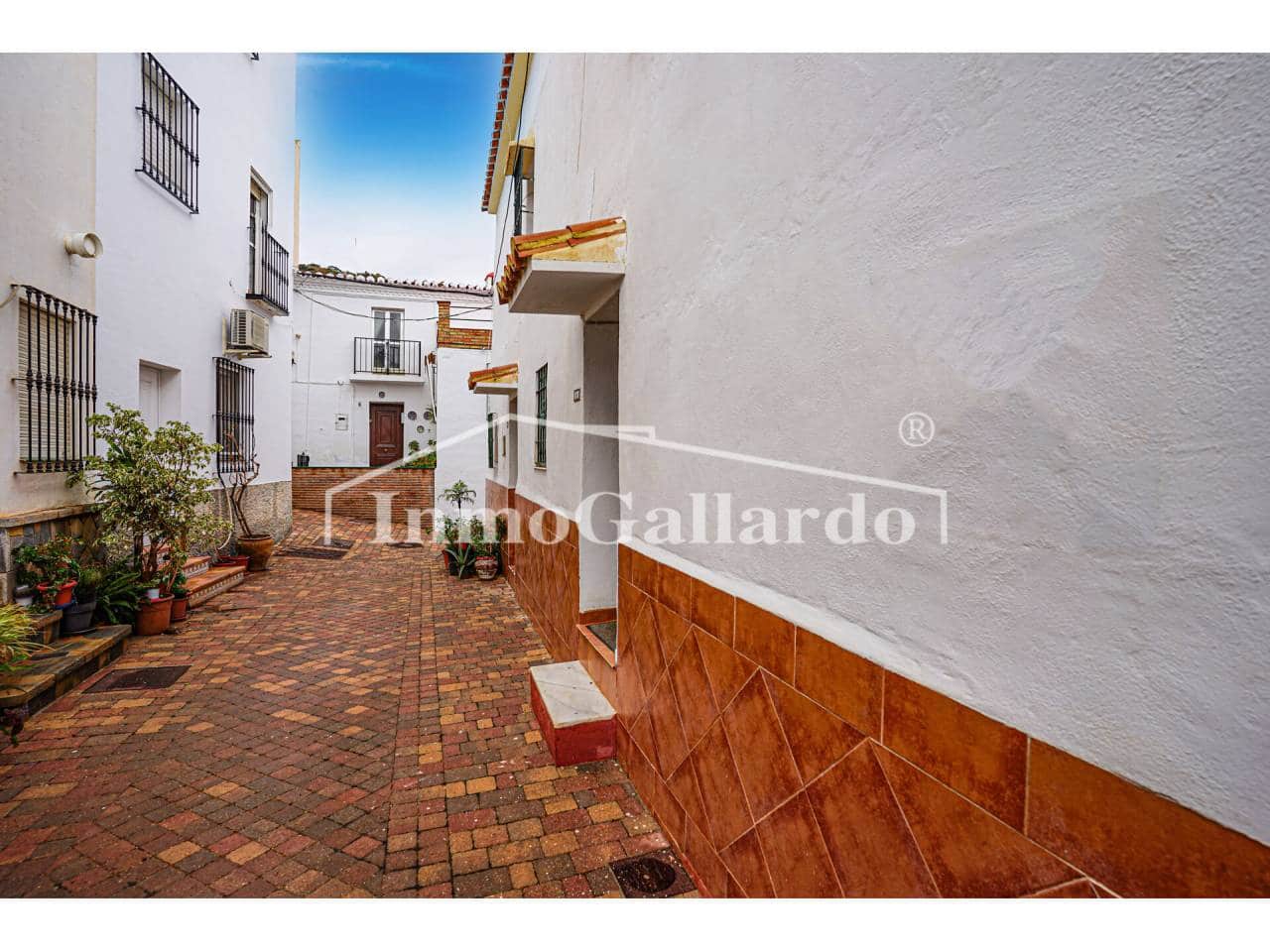 5 bedroom Townhouse for sale in Totalan - € 268,000 (Ref: 7272120)