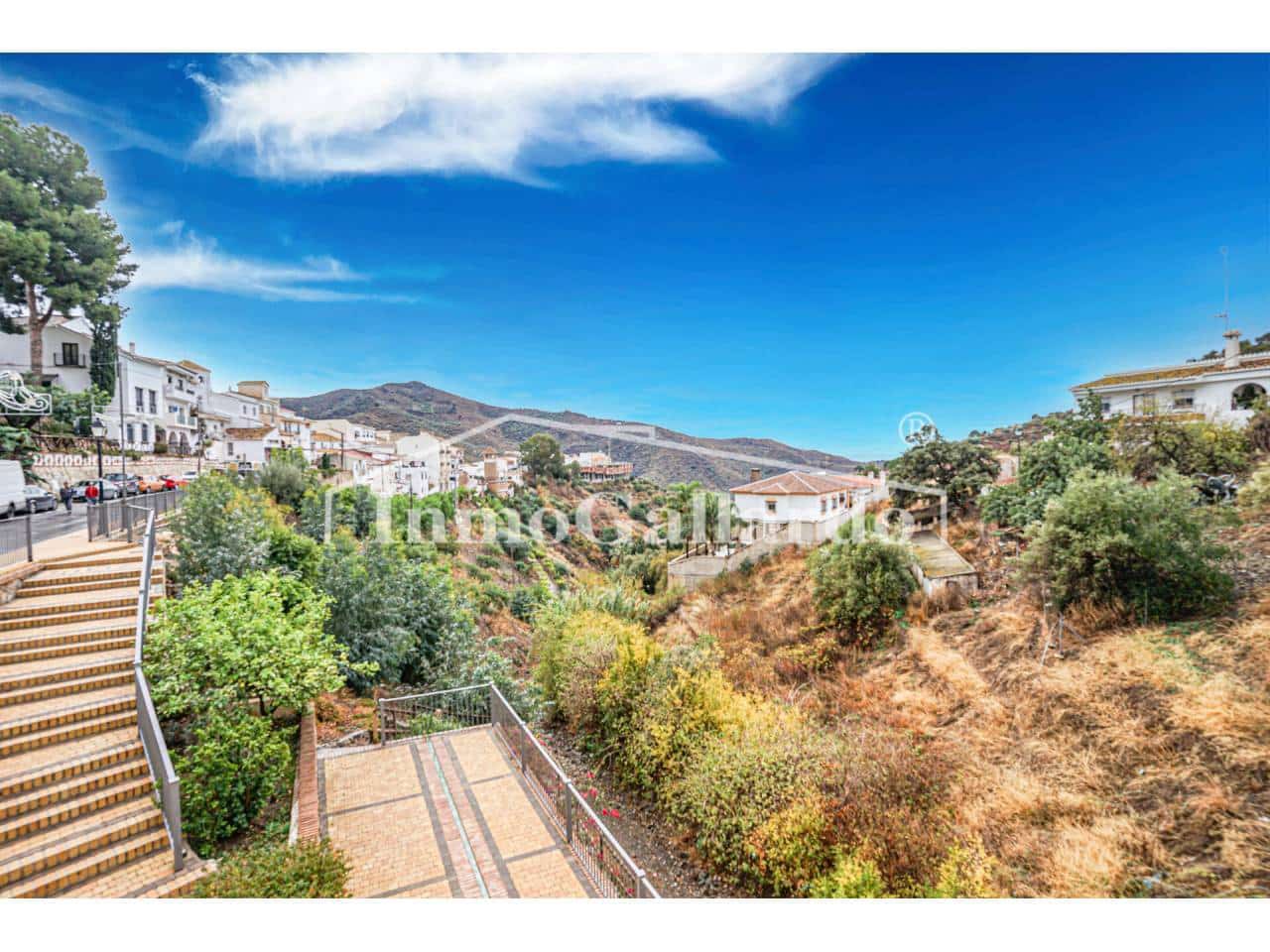 5 bedroom Townhouse for sale in Totalan - € 268,000 (Ref: 7272120)