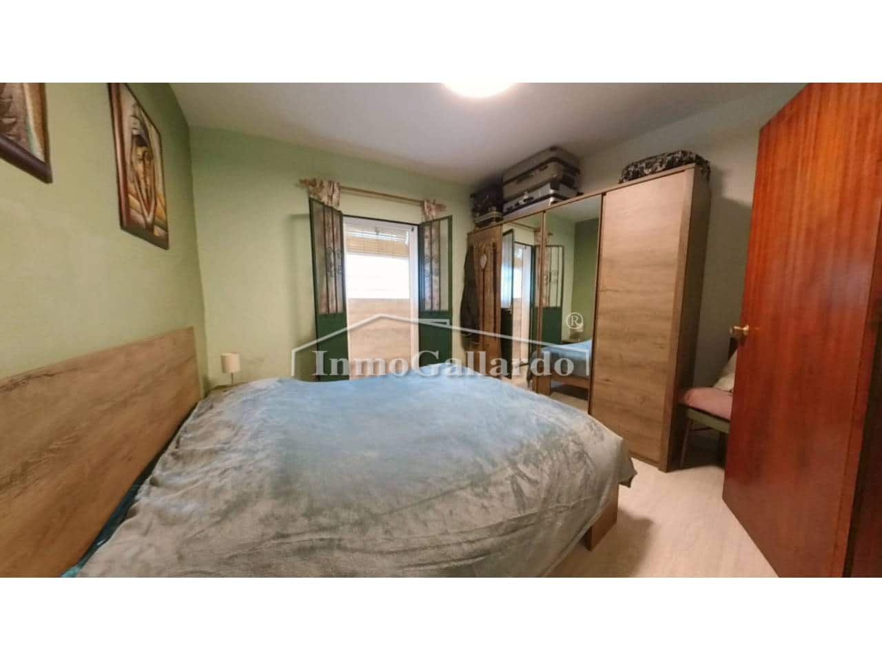 5 bedroom Townhouse for sale in Totalan - € 268,000 (Ref: 7272120)