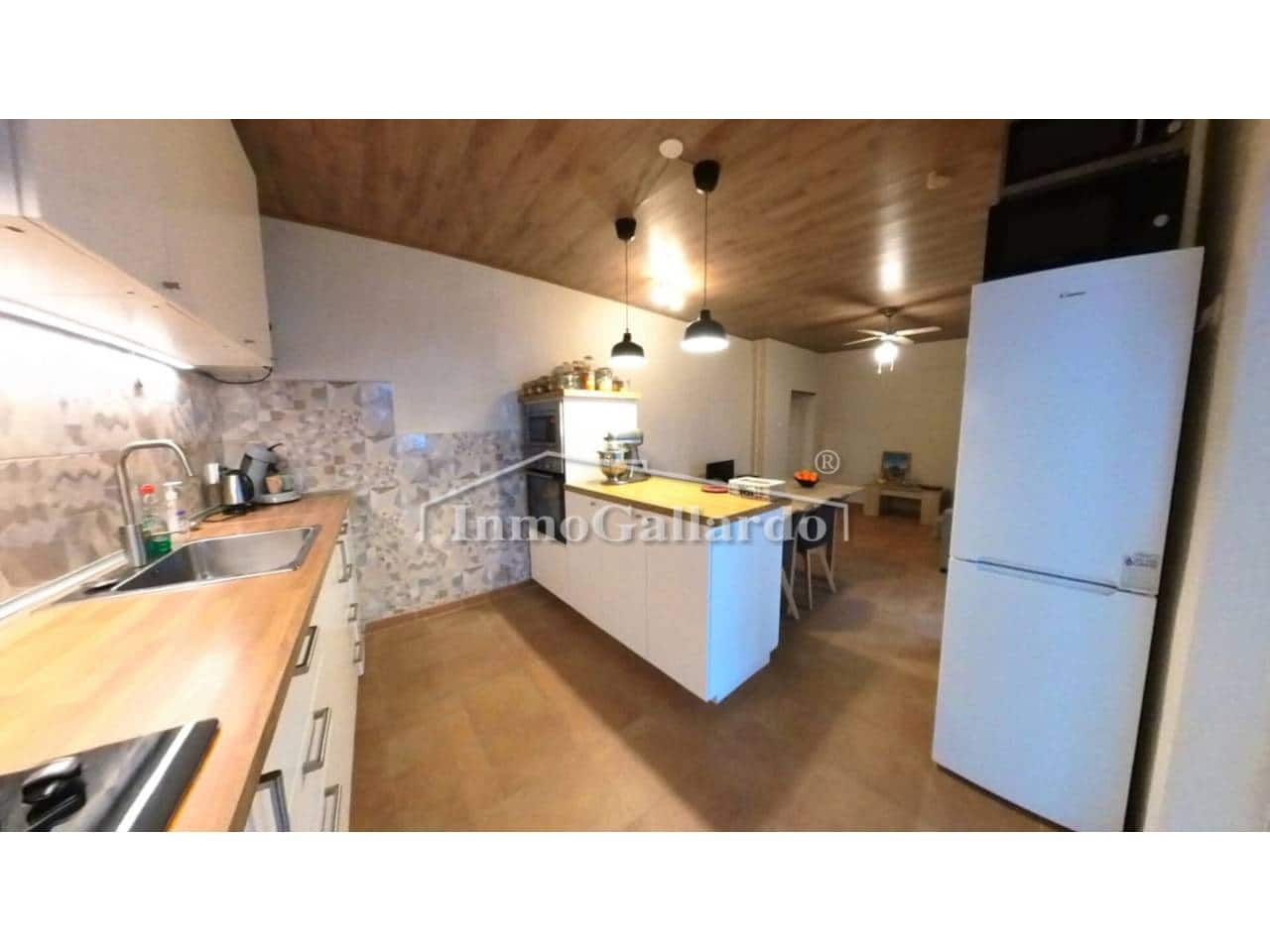 5 bedroom Townhouse for sale in Totalan - € 268,000 (Ref: 7272120)