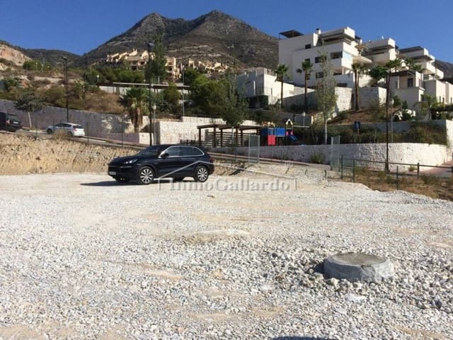 Rakentamaton maa myytävänä paikassa Benalmádena - 800 000 € (Ref: 7299414)