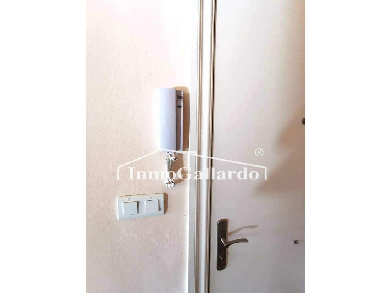 6 sypialnia Penthouse na sprzedaż w Miasto Malaga - 600 000 € (Ref: 7366279)