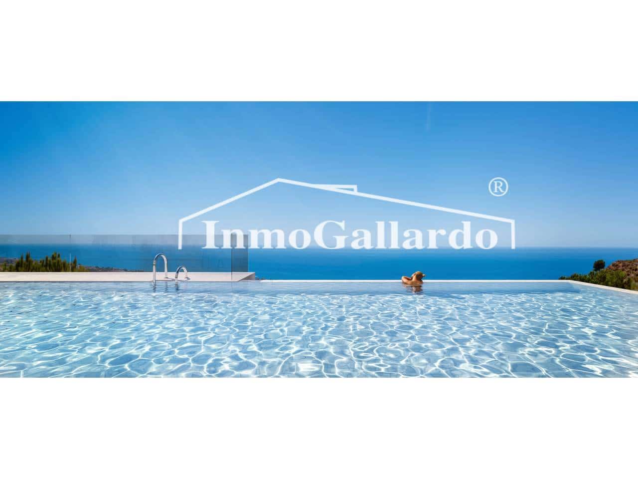 2 soverom Penthouse til salgs i Rincon de la Victoria med svømmebasseng garasje - € 359 000 (Ref: 7479995)